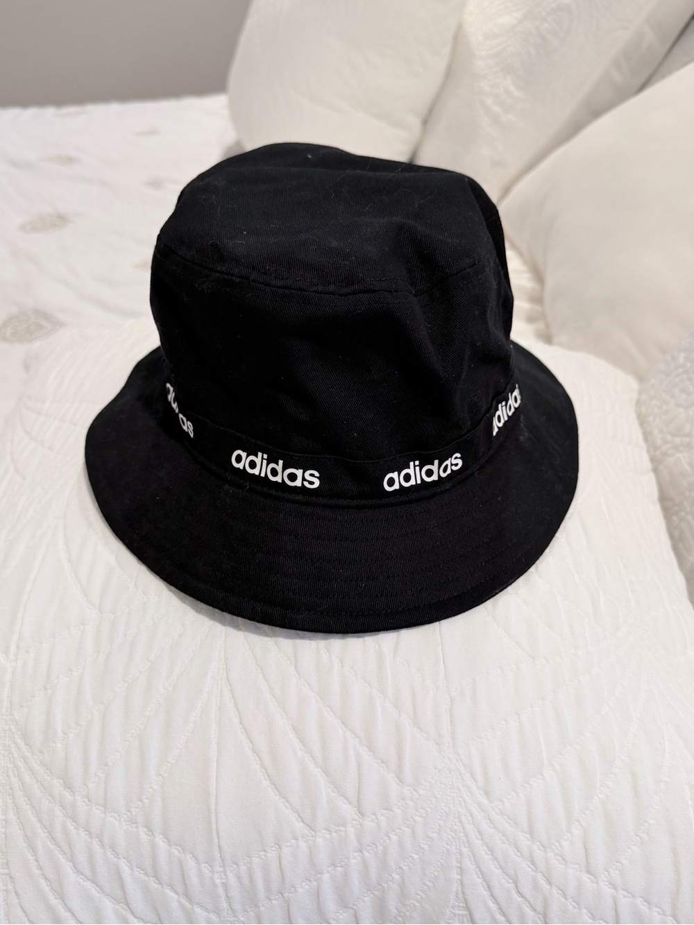 ADIDAS AEROREADY Bucket Sun Hat Cap Black White Thin Stripe Adult Size New